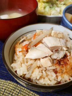 あっさり味*鶏むね肉の炊き込み御飯-レシピのメイン写真