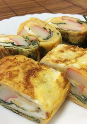 カニカマとワカメ入り！しっとり卵焼き-レシピのメイン写真