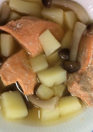 鮭とジャガイモのスープ-レシピのメイン写真