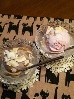 ココナッツオイルがけアイスクリーム♪-レシピのメイン写真