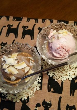 ココナッツオイルがけアイスクリーム♪-レシピのメイン写真