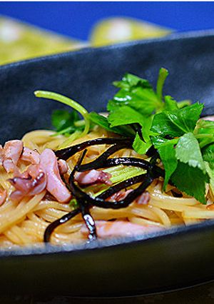 塩辛と佃煮昆布のスパゲティ-レシピのメイン写真