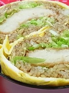 * オムそばめしdeおにぎらず *-レシピのメイン写真