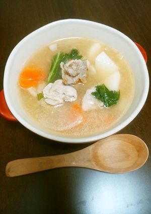 長芋でホクホク♪豚汁-レシピのメイン写真