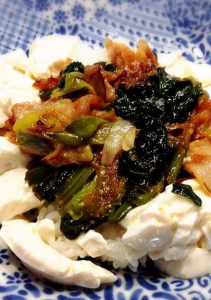 豚バラ生姜焼きと豆腐ののっけ丼-レシピのメイン写真