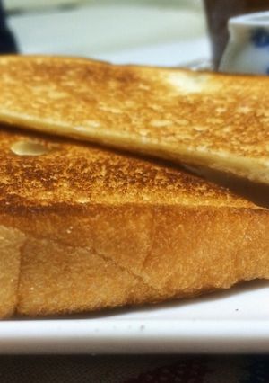 カリッカリ‼︎フタして作るトースト☆-レシピのメイン写真