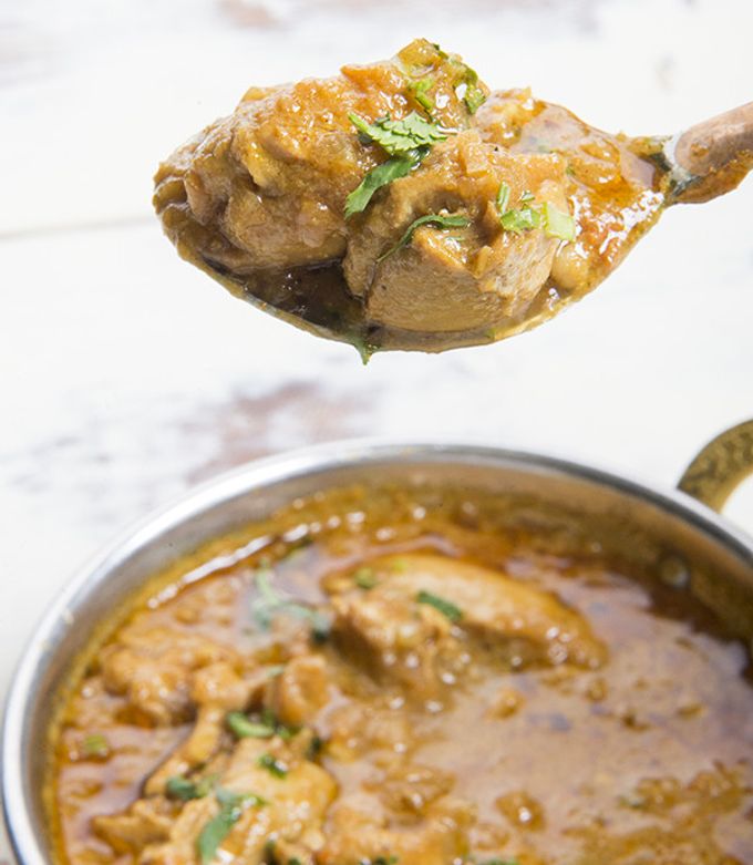 paradise パラダイス アヅマのレシピBOOK チキンカレー 渋谷「立食 型破離」が教える“マカオ風チキンカレー”のレシピ