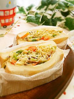 塩焼きそばトースト♪-レシピのメイン写真