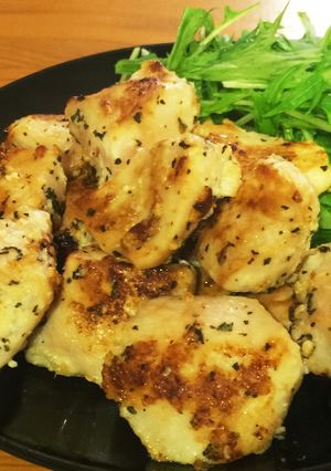 塩麹で柔らか☆鶏肉のバジル焼き-レシピのメイン写真