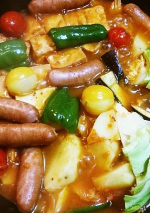 ミートソースで鍋！〆はなんと…あれ☆-レシピのメイン写真