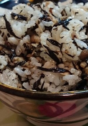 簡単♪ ひじきと ツナの混ぜご飯-レシピのメイン写真
