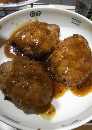 キノコの旨味入り★手作りハンバーグ-レシピのメイン写真