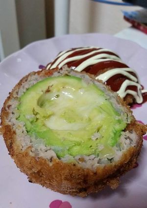 びっくり丸ごと♡スコッチチーズアボカド-レシピのメイン写真