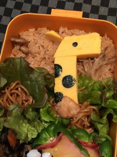 マルちゃん焼そば◉ひょっこりキリンさん♡-レシピのメイン写真