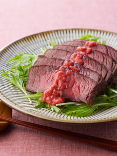 牛肉の簡単ロースト 梅バターソース-レシピのメイン写真