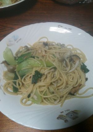 チンゲン菜としめじの和風パスタ-レシピのメイン写真