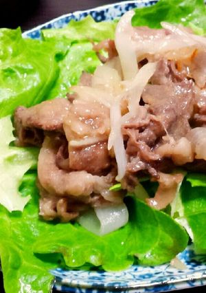 簡単♪新玉ねぎと牛肉のサラダ！！-レシピのメイン写真