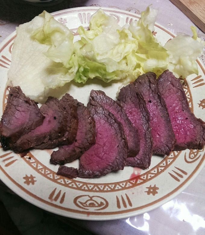 超簡単！アルミ箔と新聞でローストビーフ！-レシピのメイン写真