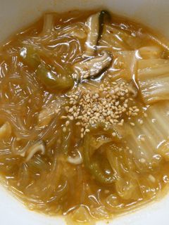 白菜 椎茸 春雨の ピリ辛中華煮込み♪-レシピのメイン写真