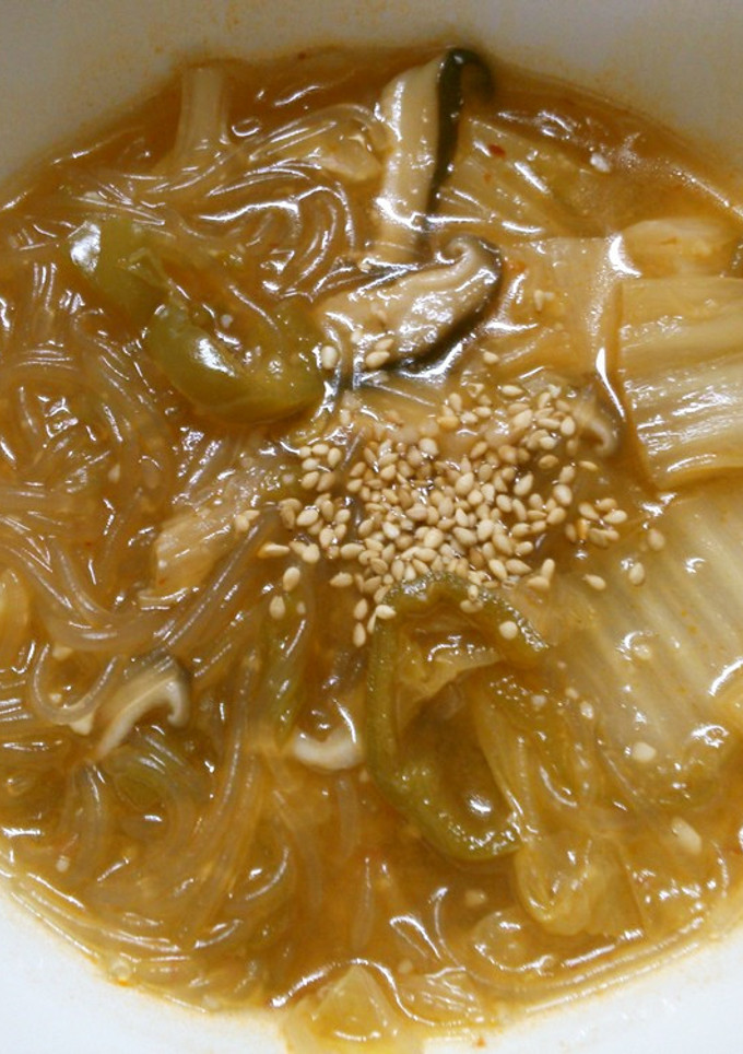 白菜　椎茸　春雨の　ピリ辛中華煮込み♪-レシピのメイン写真