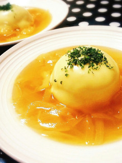 チーズがとろ~り♪丸ごと玉葱スープ☆-レシピのメイン写真