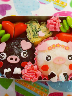 白・黒ぶたちゃんズ⭐キャラ弁-レシピのメイン写真