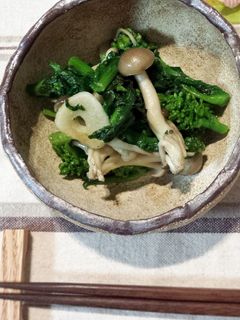 菜の花としめじのガーリックソテー-レシピのメイン写真