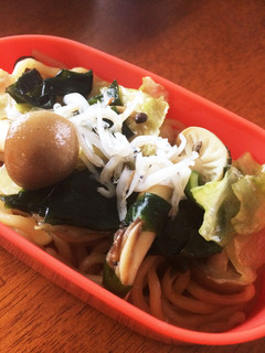 春のワカメ塩焼きそば-レシピのメイン写真