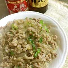 รูปของ 簡単うまい！豚ひき肉と春雨の中華炒め