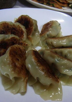 中：我が家の【餃子】-レシピのメイン写真