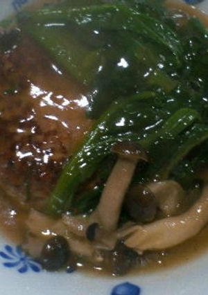 我が家の煮込みハンバーグ（コンソメ風味）-レシピのメイン写真