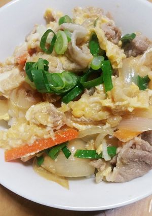 薄切り豚肉で作る☆なんちゃってかつ丼☆-レシピのメイン写真