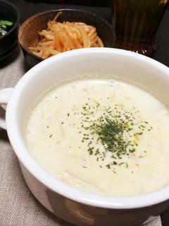 体喜ぶ、ゴーヤのワタとエノキの豆乳スープ-レシピのメイン写真