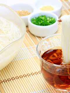 夏の定番「そうめん」のゆで方-レシピのメイン写真