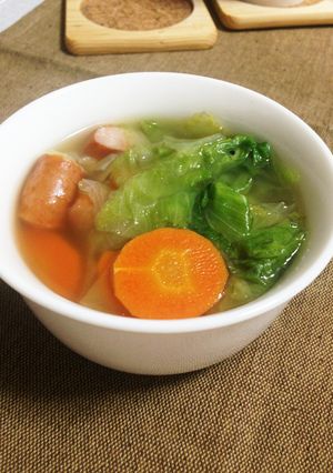 簡単!!野菜たっぷりコンソメスープ-レシピのメイン写真