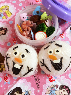 簡単キャラ弁♪オラフおにぎり-レシピのメイン写真