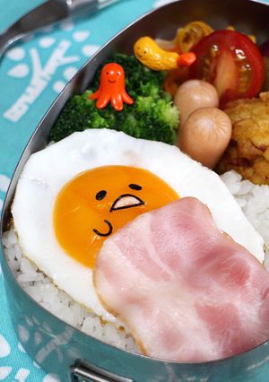 目玉焼きを簡単かわいく♪ぐでたまキャラ弁-レシピのメイン写真