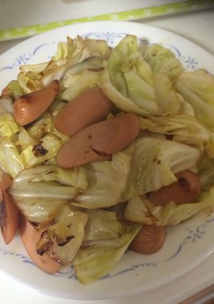 ウィンナーとキャベツのバター醤油炒め-レシピのメイン写真