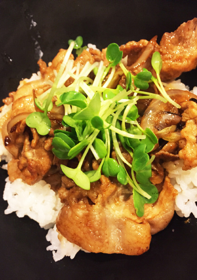 簡単☆豚こま生姜焼き丼-レシピのメイン写真