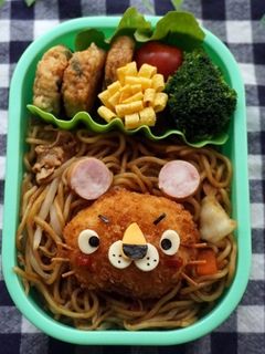焼そばでライオン君のお弁当-レシピのメイン写真