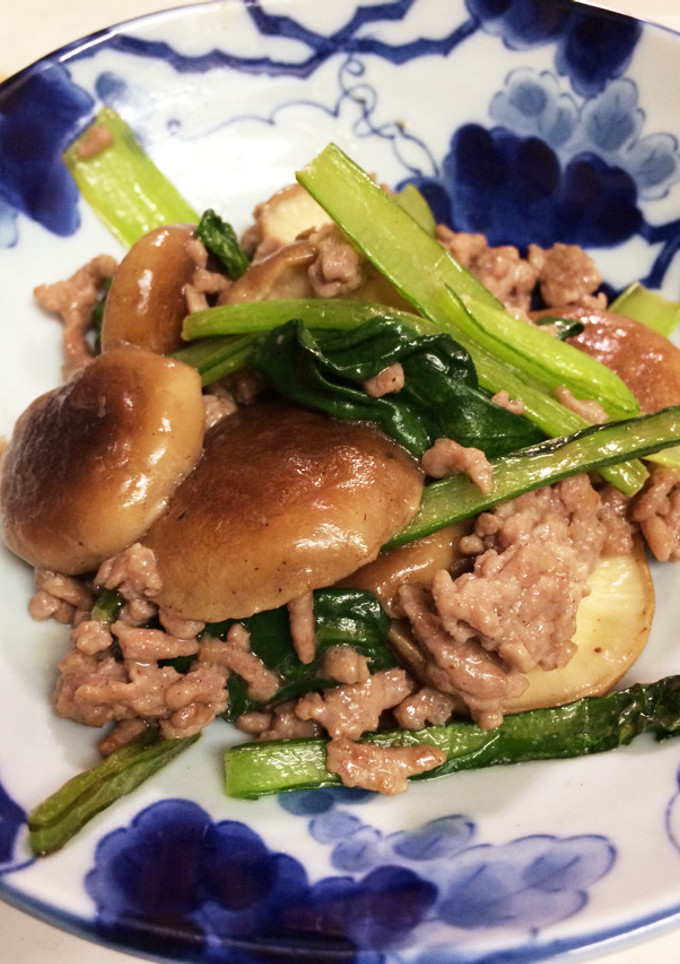 簡単♪しいたけと小松菜とひき肉の炒め物-レシピのメイン写真