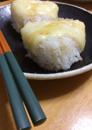 トロうま♡チーズおにぎり-レシピのメイン写真