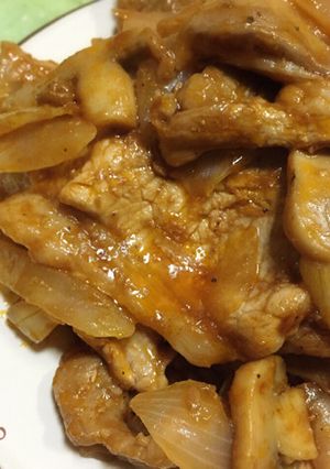 簡単お肉料理♡新玉ねぎでポークチャップ-レシピのメイン写真