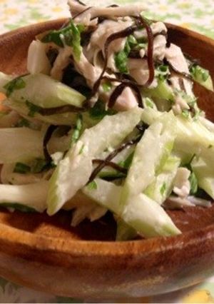 セロリとささみの塩昆布サラダ-レシピのメイン写真