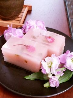 春にぴったり✿三層のさくらようかん-レシピのメイン写真