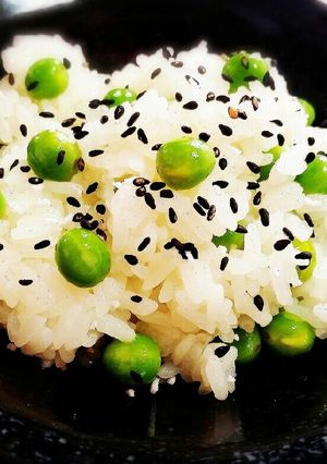 春☆えんどう豆のおこわ☆炊飯器で1合炊き-レシピのメイン写真