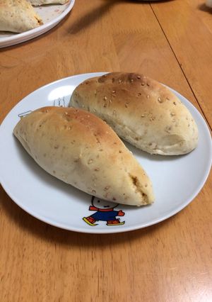 簡単！カルツォーネ風パン-レシピのメイン写真