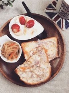 超簡単!うまうまオニオントースト♪-レシピのメイン写真