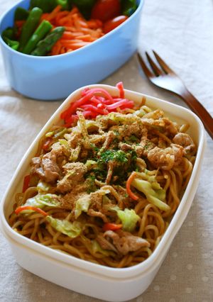 富士宮やきそばon海苔弁当-レシピのメイン写真