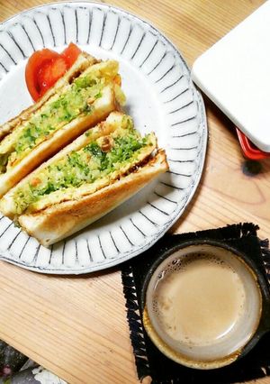 沼サンに負けない？！お好み焼きサンド-レシピのメイン写真